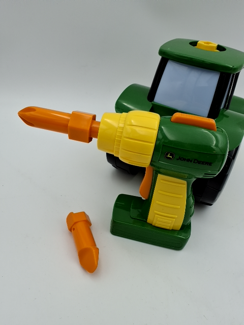John Deere traktor og skruemaskine